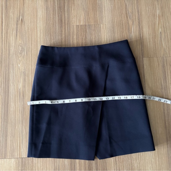 J. Crew Mini Skirt Navy Blue Wrap Crossover Lined Women 4 Preppy Office Academia - Picture 8 of 10